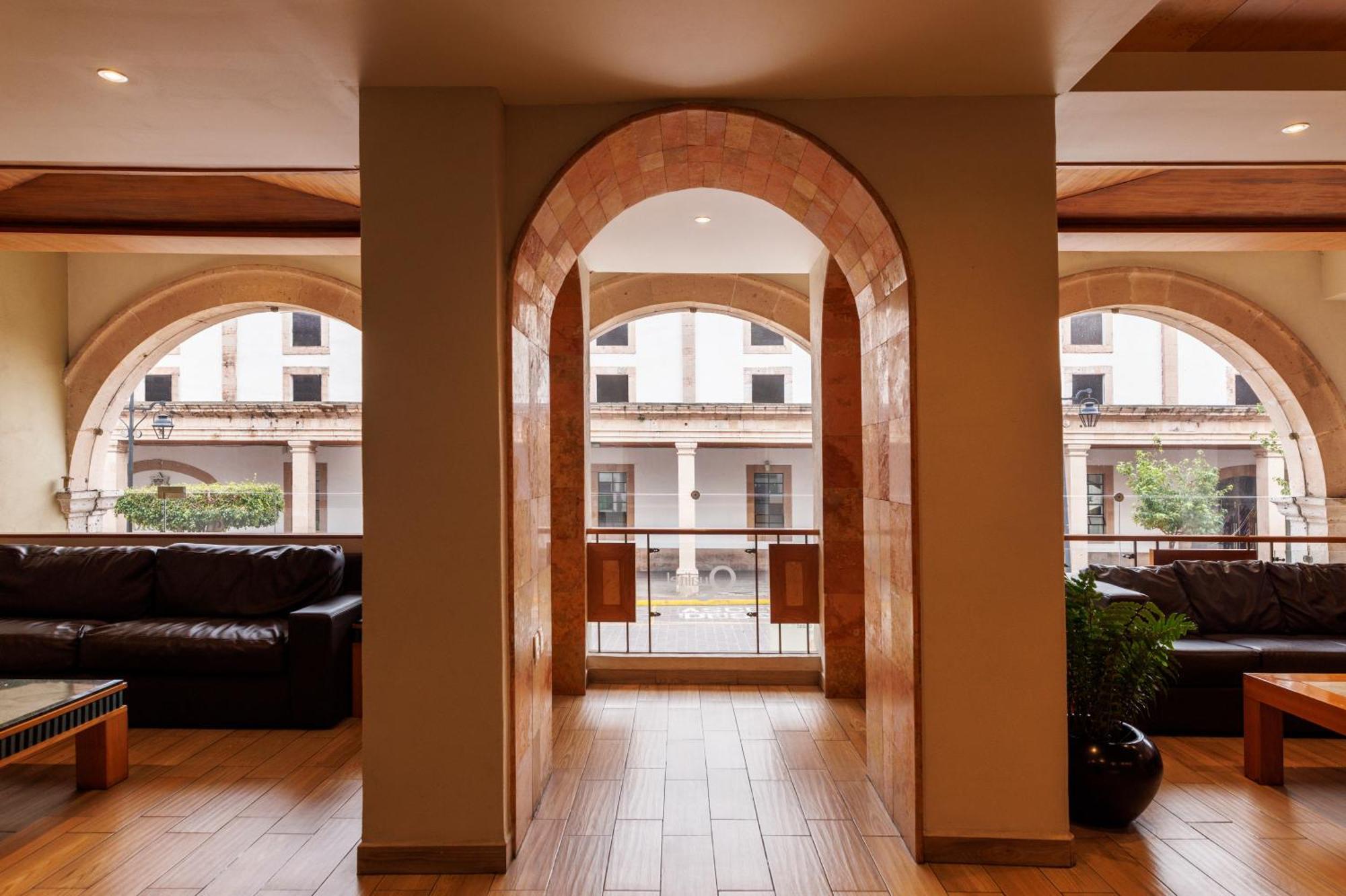 Hotel Qualitel Centro Historico Morelia Exterior photo